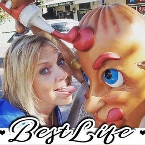 Meet your Posher, Annette